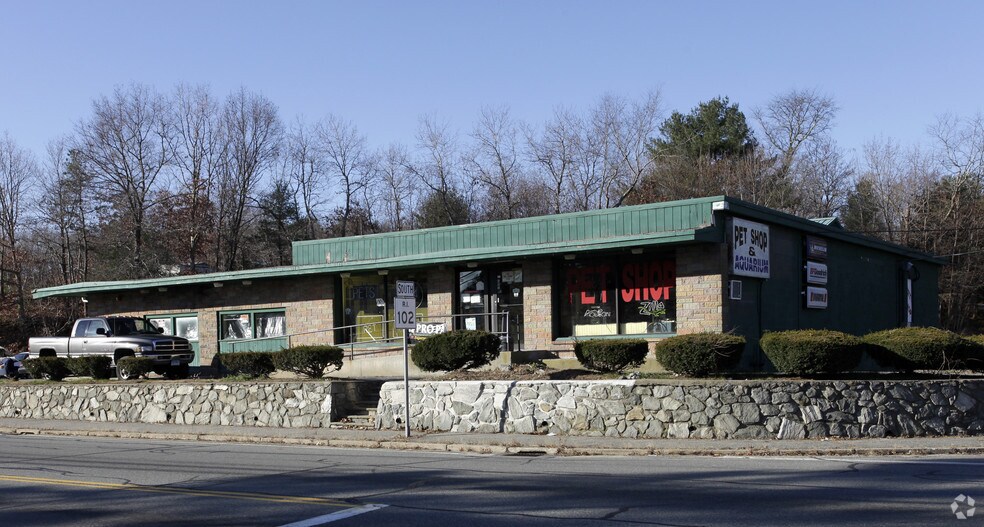 1435 Victory Hwy, North Smithfield, RI à louer - Photo de l’immeuble – Image 1 sur 2