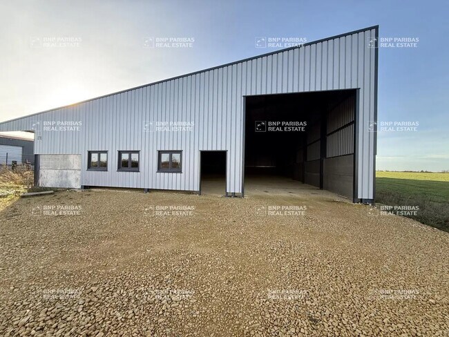 Plus de détails pour Industriel/Logistique à vendre