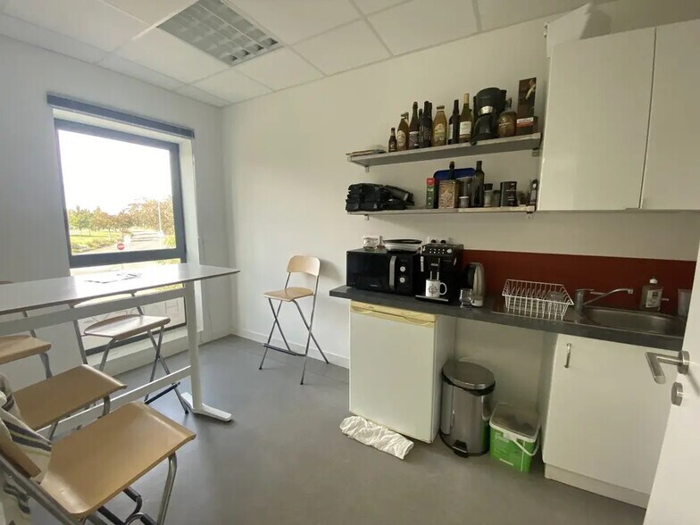 Bureau dans Ancenis-Saint-Géréon à louer - Photo de l’immeuble – Image 3 sur 5