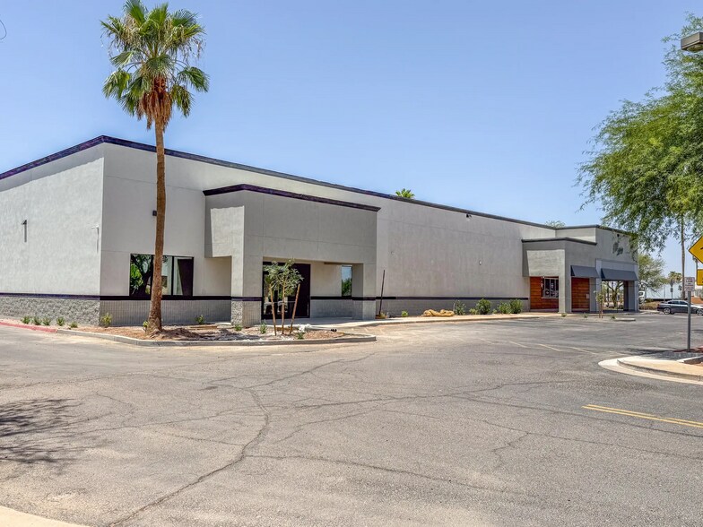 7561 E Baseline Rd, Mesa, AZ à vendre - Photo de l’immeuble – Image 3 sur 17