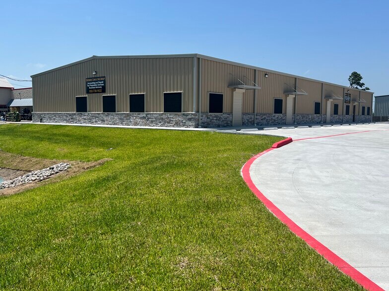 13310 FM 1764 Rd, Santa Fe, TX à louer - Photo principale – Image 1 sur 3