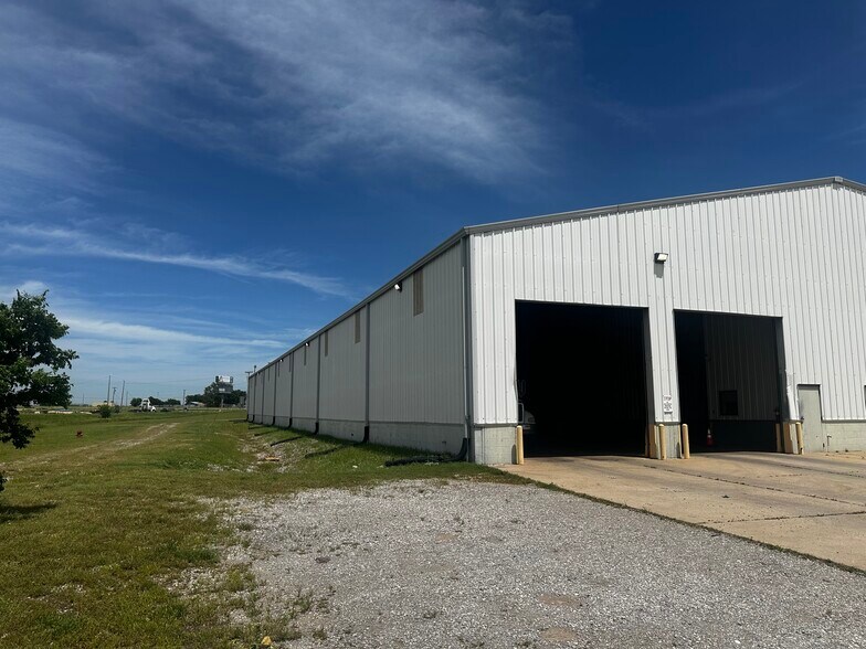 5301 SW 11th St, Lawton, OK à vendre - Photo de l’immeuble – Image 3 sur 16