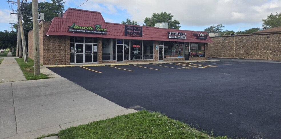 931-935 E Oakton St, Des Plaines, IL à vendre - Photo de l’immeuble – Image 2 sur 14