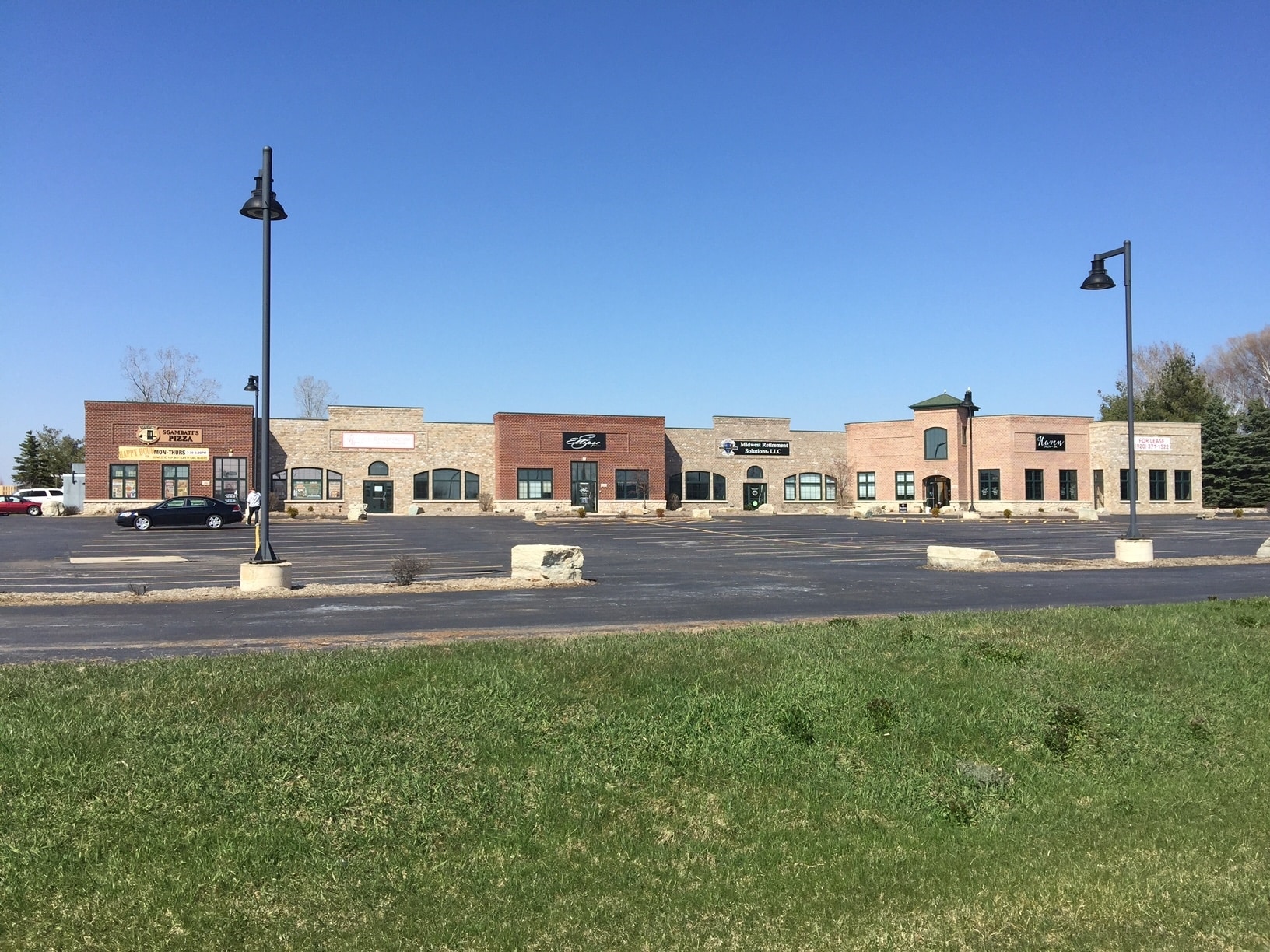 1700 Sand Acres Dr, De Pere, WI à louer Photo principale– Image 1 sur 26