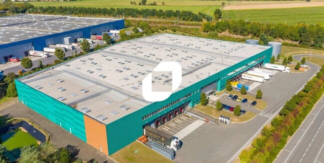 Plus de détails pour 5 Rue De La Fontaine Des Bries, Moussy-le-Neuf - Bureau, Industriel/Logistique à louer