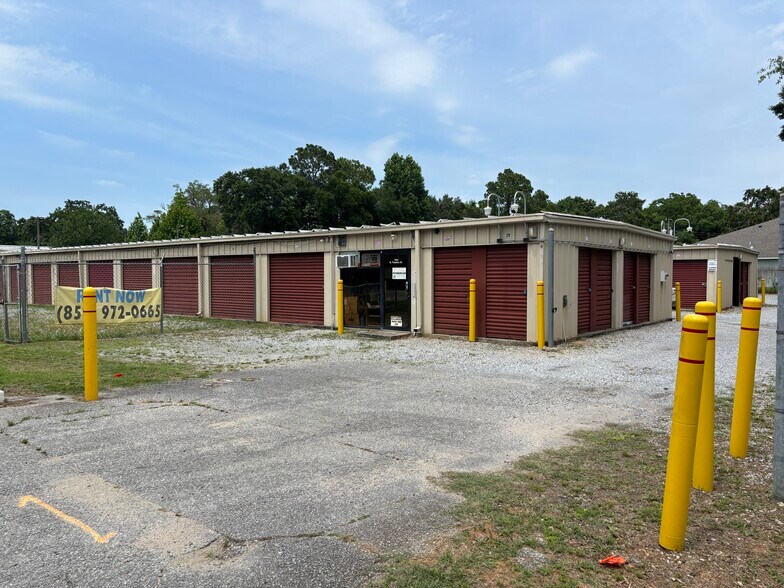 7054 Palafox St, Pensacola, FL à vendre - Photo de l’immeuble – Image 3 sur 6