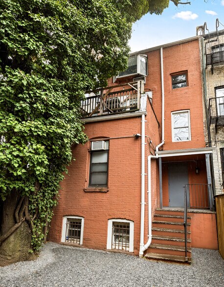 15 Gay St, New York, NY à vendre - Photo de l’immeuble – Image 3 sur 9