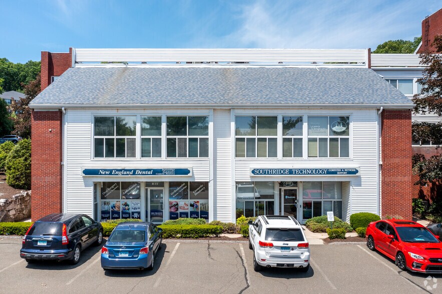 246 Federal Rd, Brookfield, CT à louer - Photo principale – Image 1 sur 5
