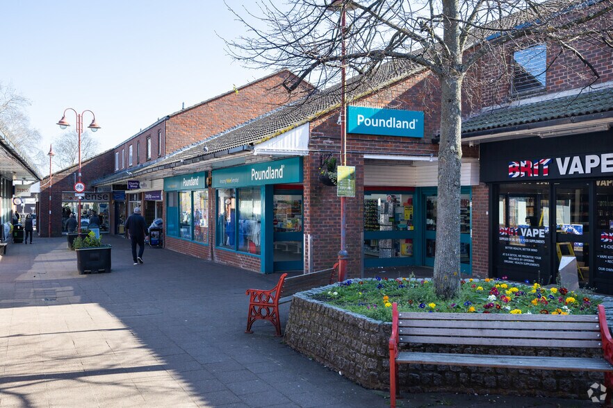 Rainham Shopping Centre, Gillingham à louer - Photo de l’immeuble – Image 2 sur 3