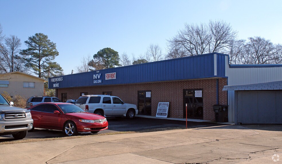 1539 Airport Rd, Hot Springs, AR à louer - Photo principale – Image 1 sur 3
