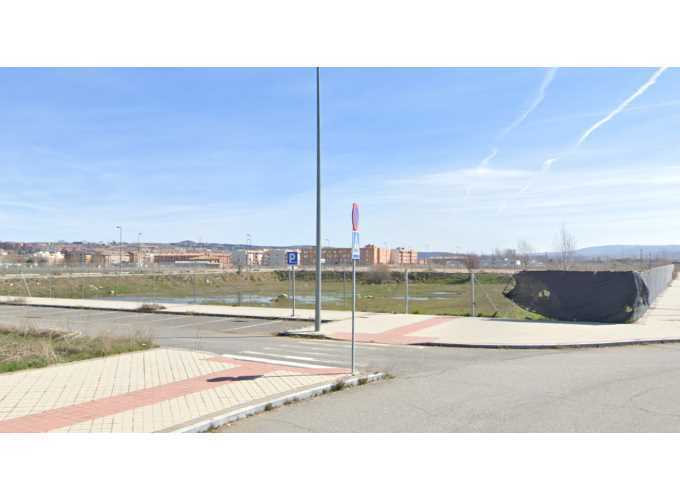 Terrain dans Ávila, Ávila à vendre - Autre – Image 1 sur 2
