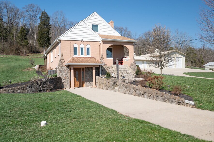7381 OH-128, Cleves, OH à vendre - Photo de l’immeuble – Image 1 sur 56