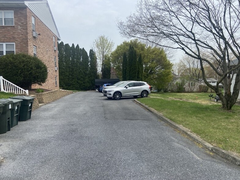 90 Gum St, Nazareth, PA à vendre - Photo de l’immeuble – Image 3 sur 17