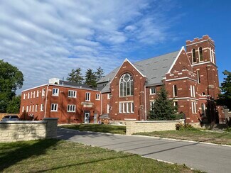Plus de détails pour 1061 Richmond St, London, ON - Logement à vendre