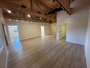 3625 E Thousand Oaks Blvd, Westlake Village, CA à louer Photo intérieure– Image 1 sur 5