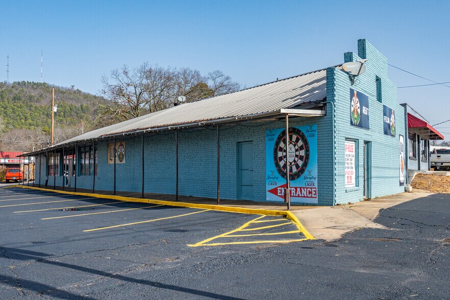 816 Albert Pike Rd, Hot Springs, AR à vendre - Photo de l’immeuble – Image 2 sur 17
