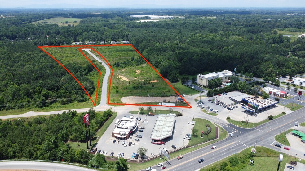 530 Avijazz Ave, Spartanburg, SC à vendre - Photo de l’immeuble – Image 2 sur 2