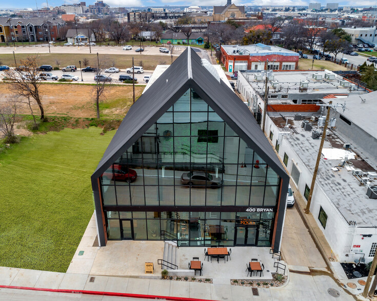 400 Bryan Ave, Fort Worth, TX à louer - Photo de l’immeuble – Image 3 sur 3
