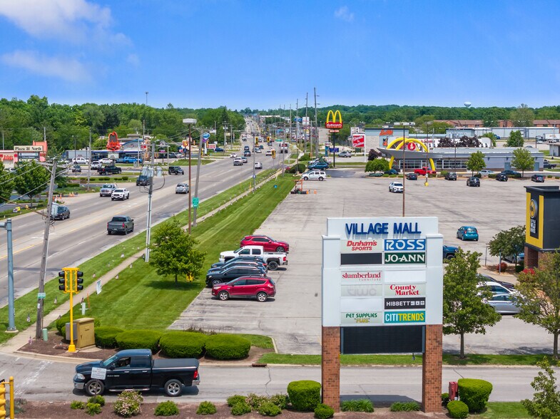 2917 N Vermilion St, Danville, IL à vendre - Photo de l’immeuble – Image 3 sur 11