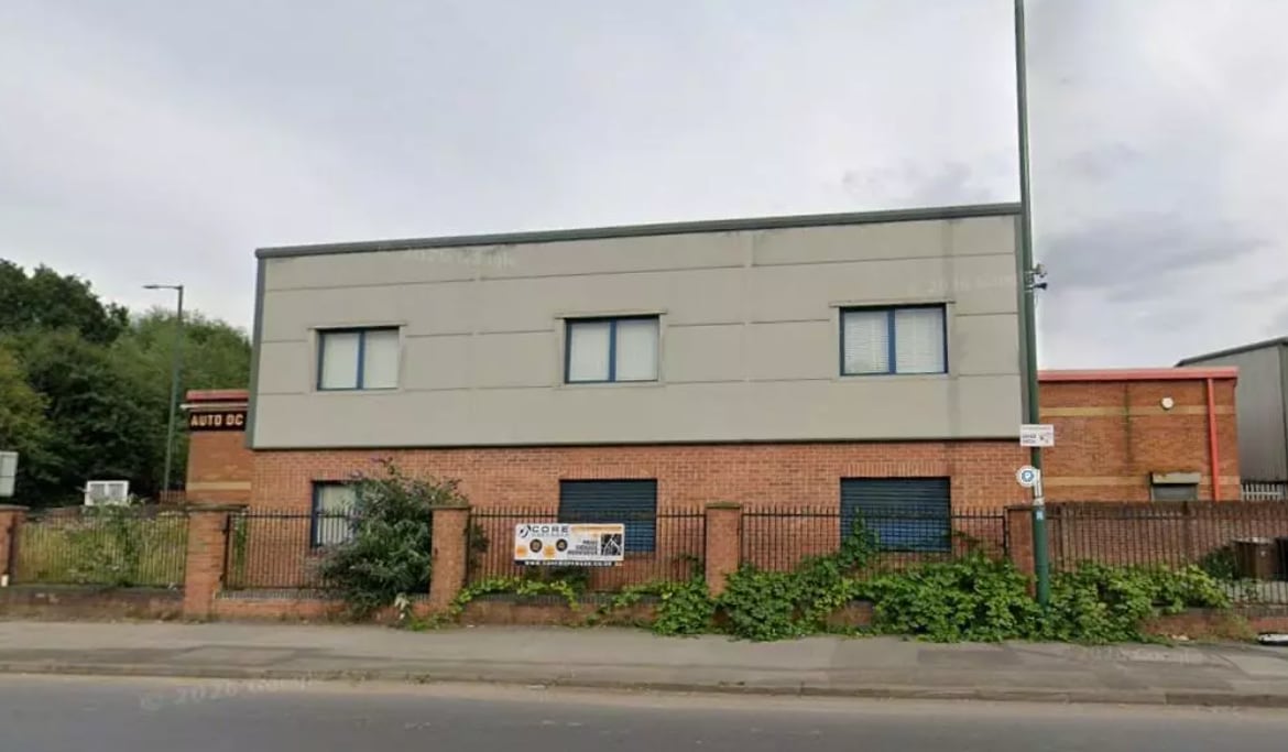 180 Hucknall Ln, Nottingham à louer Photo de l’immeuble– Image 1 sur 7