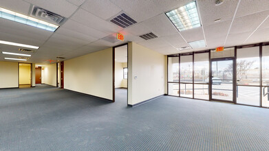 152-160 Continental Ave, Dallas, TX à louer Numérisation 3D Matterport– Image 1 sur 6