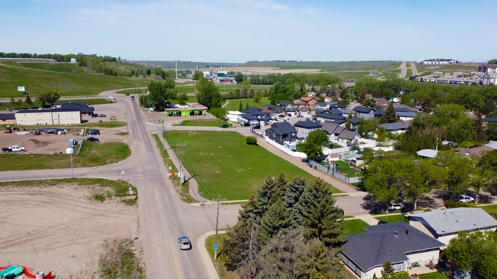 1064 1 St, Medicine Hat, AB à vendre - Photo de l’immeuble – Image 2 sur 6