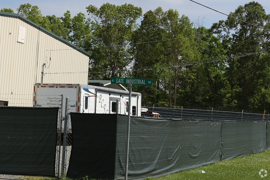 119 North Gate Industrial Dr, Ball Ground, GA à louer - Photo de l’immeuble – Image 3 sur 9