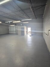 3245 Fairfield Ave S, Saint Petersburg, FL à louer Photo intérieure– Image 1 sur 3