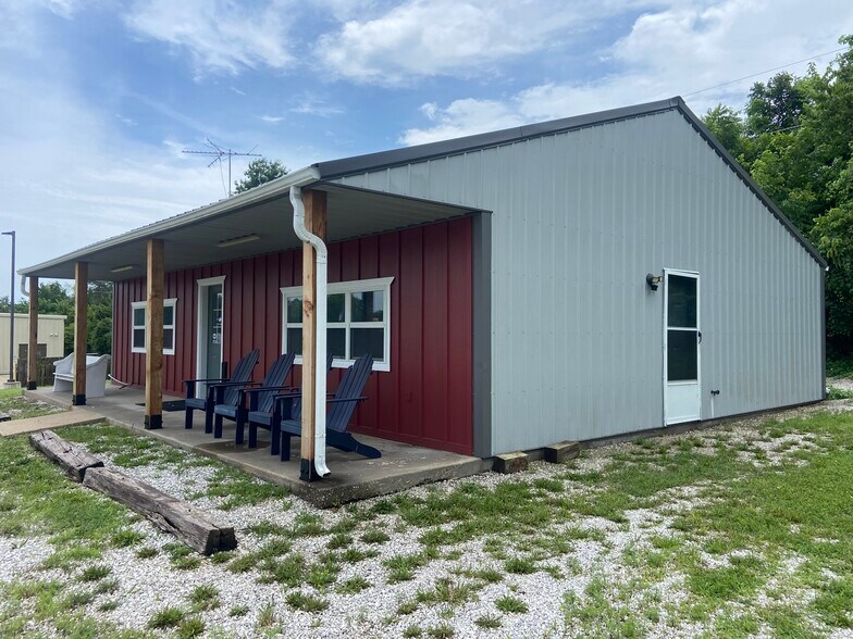 215 S Washington Ave, Walnut Grove, MO à vendre - Photo de l’immeuble – Image 3 sur 32
