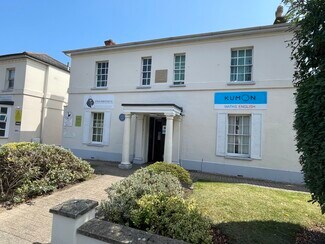 Plus de détails pour 3-5 Alexandra Rd, Farnborough - Bureau à louer
