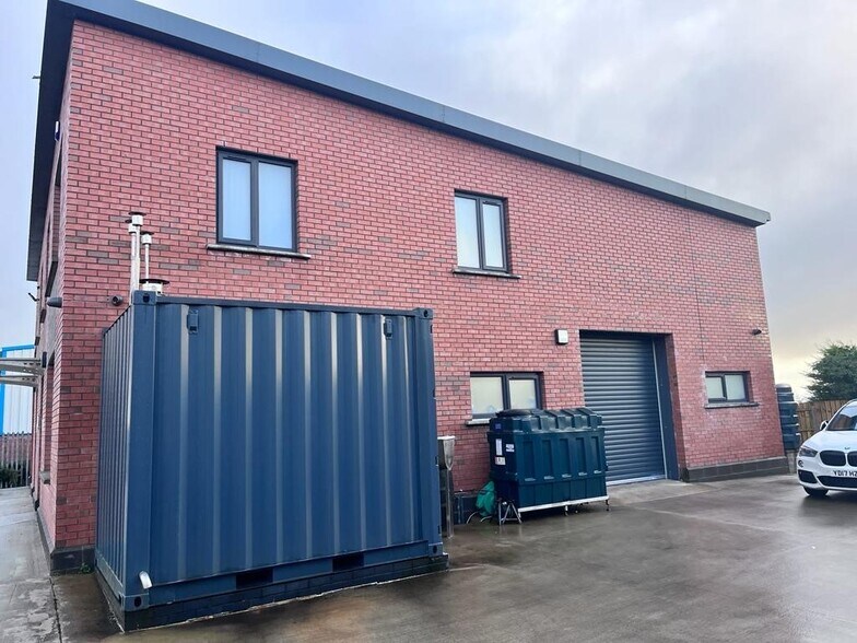 286 Ballygowan Rd, Newtownards à louer - Photo de l’immeuble – Image 2 sur 5