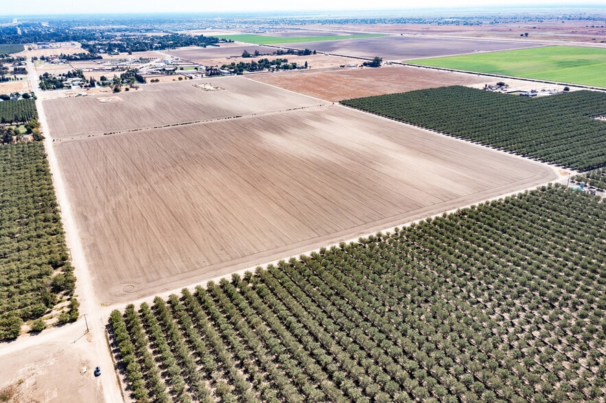 345 Driver Rd, Bakersfield, CA à louer - Photo de l’immeuble – Image 2 sur 2