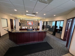 2781 Pilot Knob Rd, Eagan, MN à vendre Photo intérieure– Image 2 sur 13