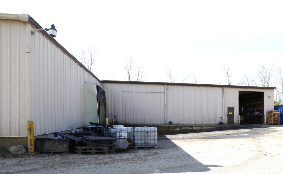 6101 Webster St, Dayton, OH à louer - Photo de l’immeuble – Image 3 sur 4