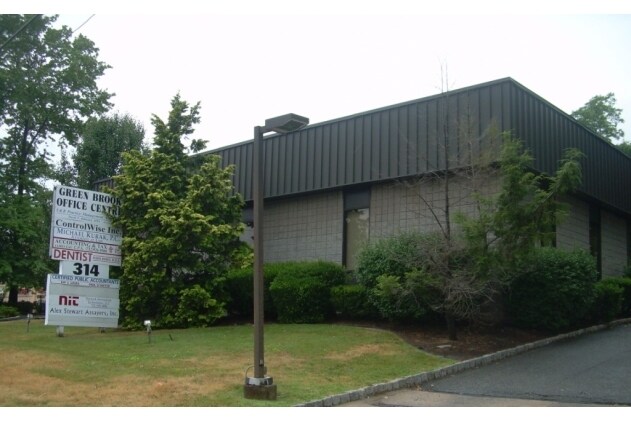 314-316 Route 22 W, Green Brook, NJ à vendre - Photo principale – Image 1 sur 1