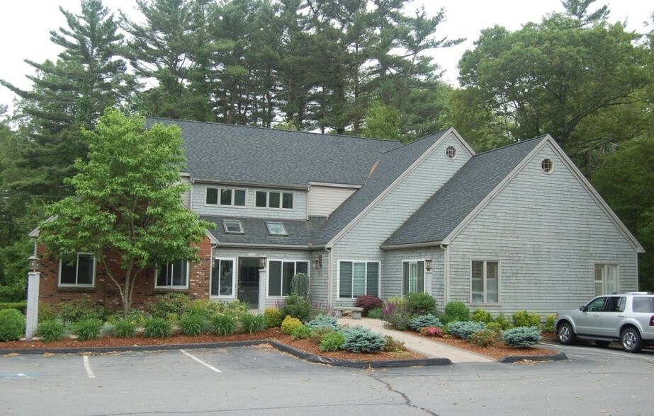 171 Rockland St, Hanover, MA à louer - Photo de l’immeuble – Image 2 sur 14