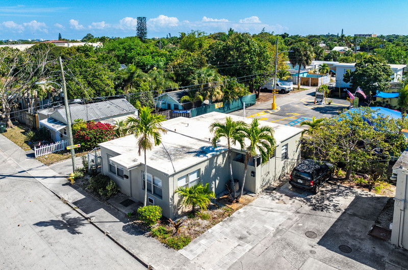 813 N J St, Lake Worth Beach, FL à vendre - Photo de l’immeuble – Image 2 sur 2