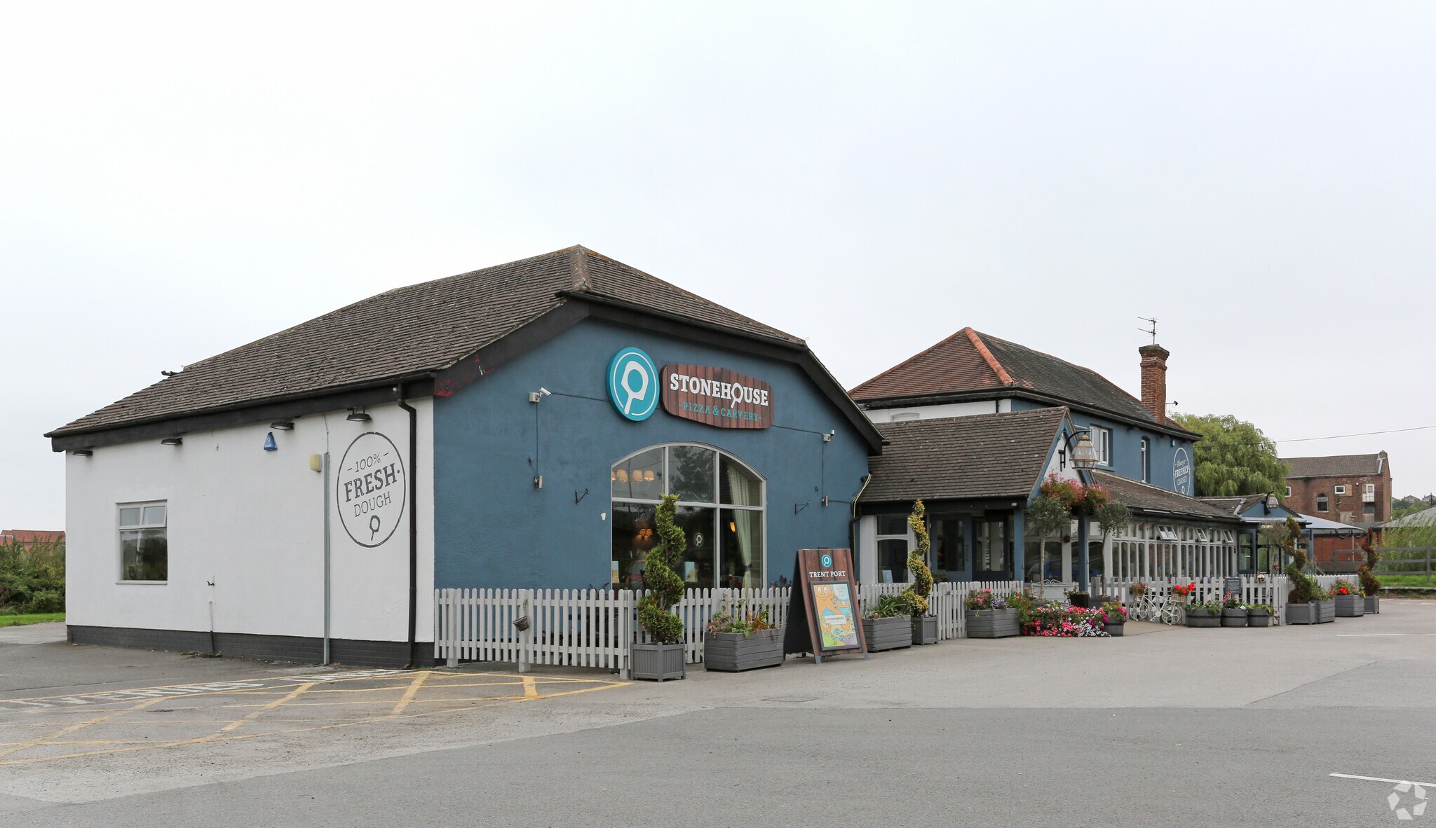 Ramper Rd, Gainsborough à louer Photo principale– Image 1 sur 5