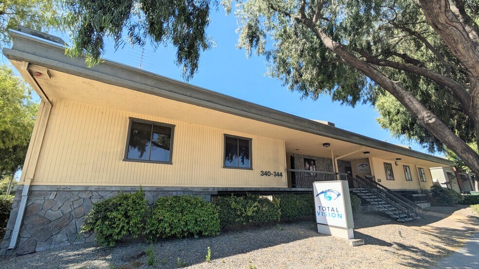 336-344 E Hamilton Ave, Campbell, CA à louer - Photo de l’immeuble – Image 1 sur 2