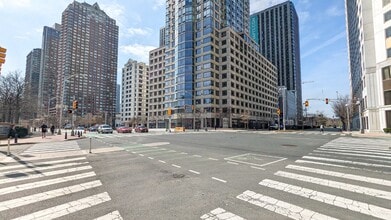 475 Washington Blvd, Jersey City, NJ à louer Photo de l’immeuble– Image 2 sur 4