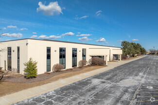 Plus de détails pour 2500 Warrenville Rd, Downers Grove, IL - Bureau, Local d'activités à louer