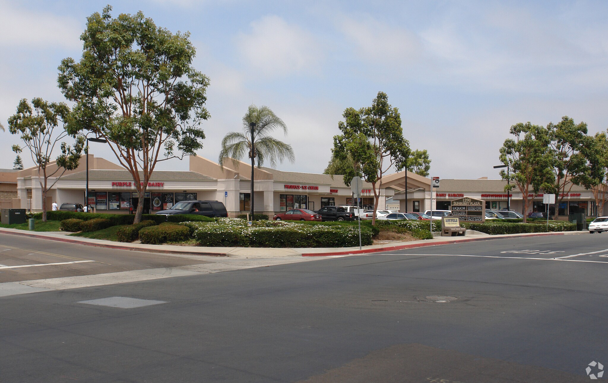 1290 Hollister St, San Diego, CA à louer Photo principale– Image 1 sur 6