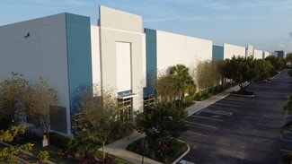 Plus de détails pour 3501 Burris Rd, Davie, FL - Industriel/Logistique à louer