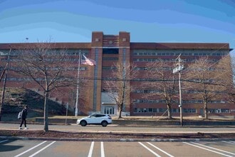 475-477 Elm St, West Haven, CT à louer Photo intérieure– Image 2 sur 10