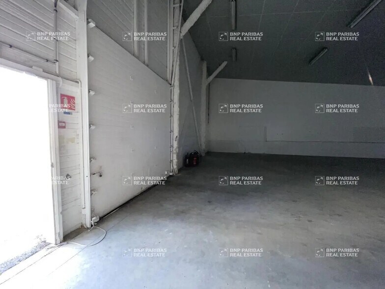 Local d’activités dans Mérignac à louer - Photo de l’immeuble – Image 3 sur 8