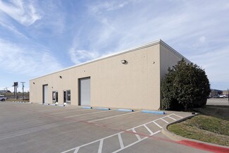 Plus de détails pour 1200 S Blue Mound Rd, Saginaw, TX - Local commercial à louer