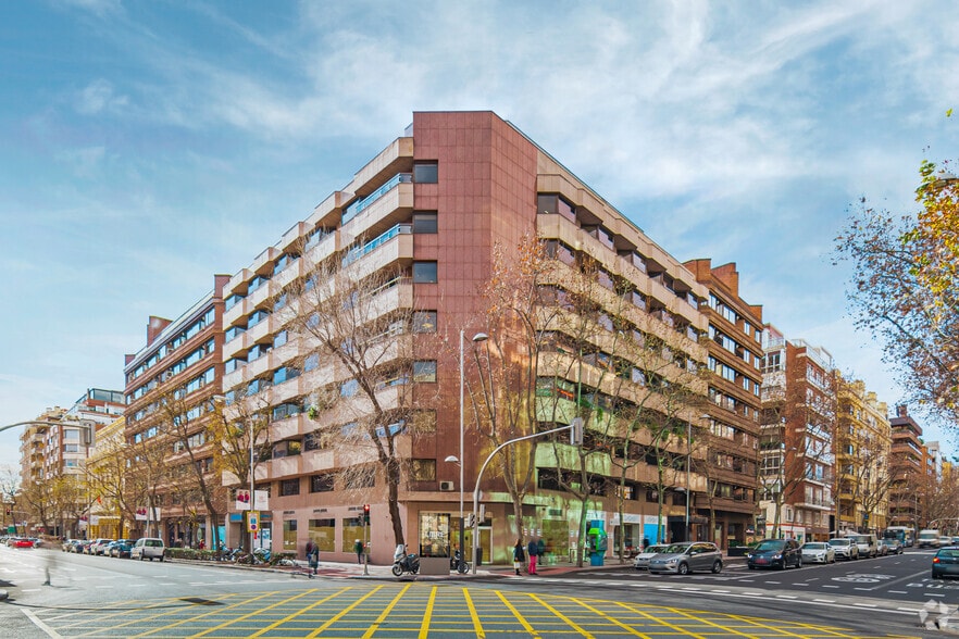 Paseo General Martínez Campos, 46, Madrid, Madrid à louer - Photo de l’immeuble – Image 1 sur 3