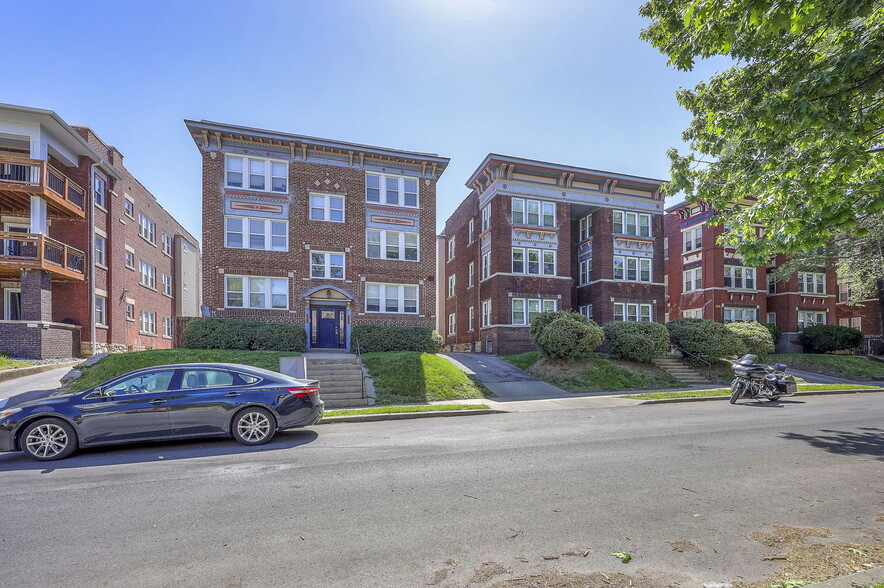 4017-4023 Harrison St, Kansas City, MO à vendre - Photo de l’immeuble – Image 3 sur 44