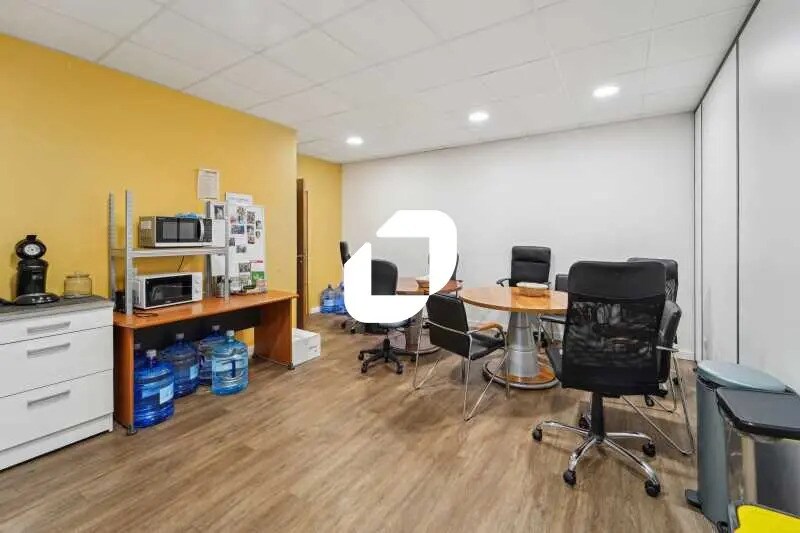 Bureau dans Montpellier à louer - Photo de l’immeuble – Image 2 sur 14