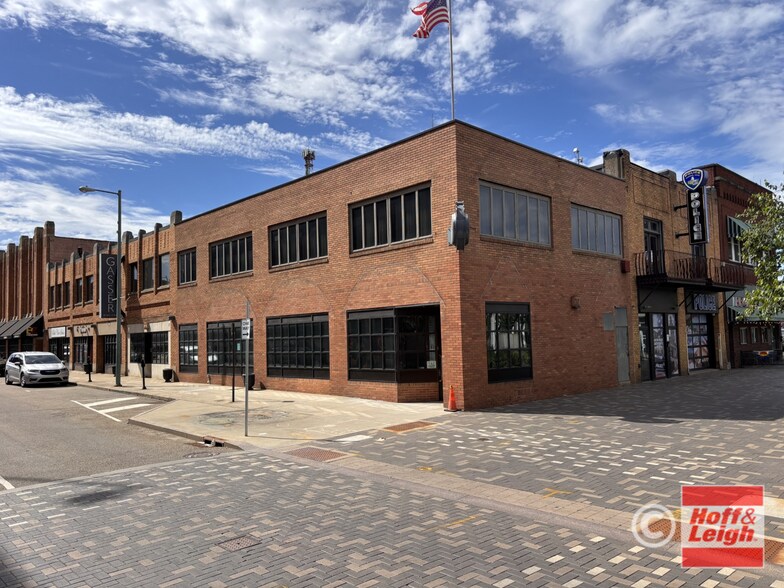205 3rd St NW, Canton, OH à louer - Photo de l’immeuble – Image 1 sur 9